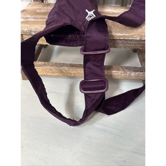 Hydro Flask 20oz Purple Burgundy Thin Carry Sling - Picture 5 of 6